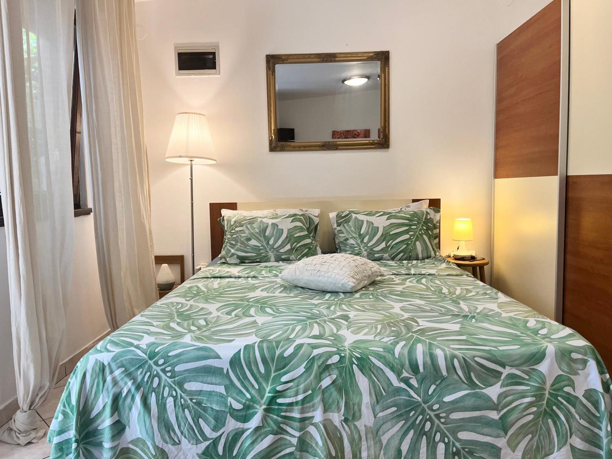 Biba Apartments Pula Bagian luar foto